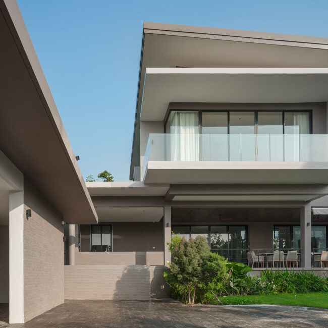 RT Residence, Khaoyai Thailand by PO Architect